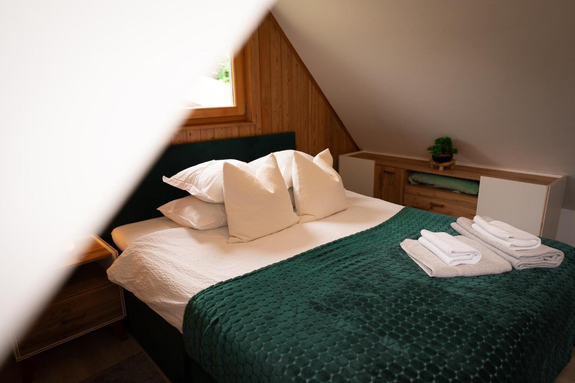 Glamping Gozdna Jasa Hotel Bovec Exterior photo
